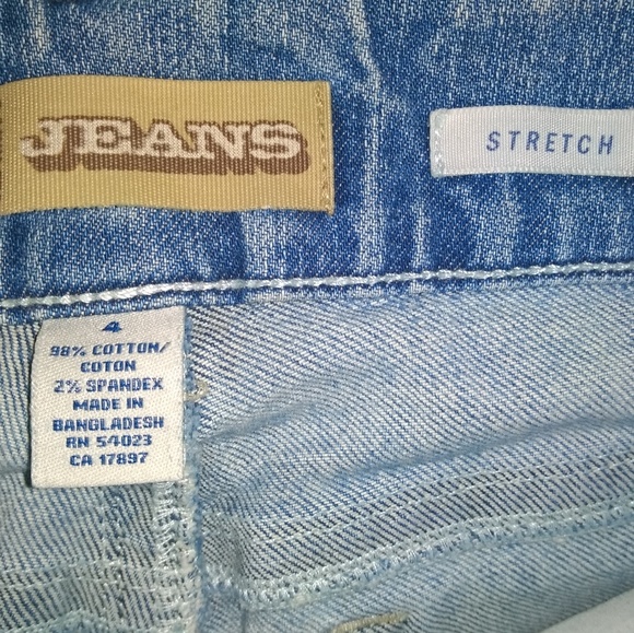 capris - Picture 2 of 4